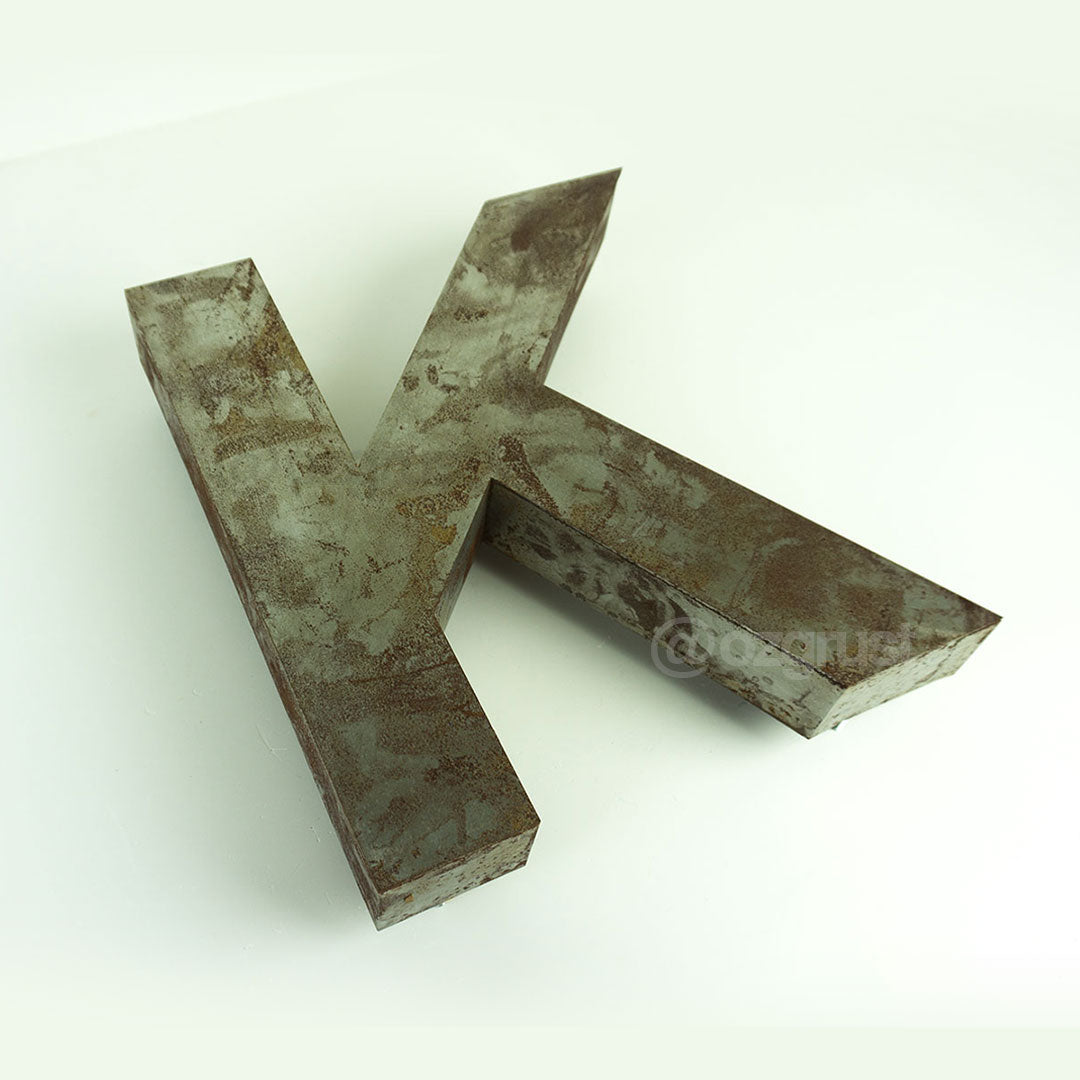 Malli 1 - Teräs 3D Letter